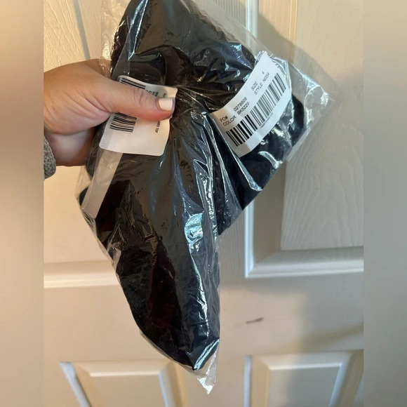 NWT MADEWELL Ruth Floral Jacquard Top Size 4 TRUE BLACK Side Zip Nice Sleeves - Picture 3 of 14